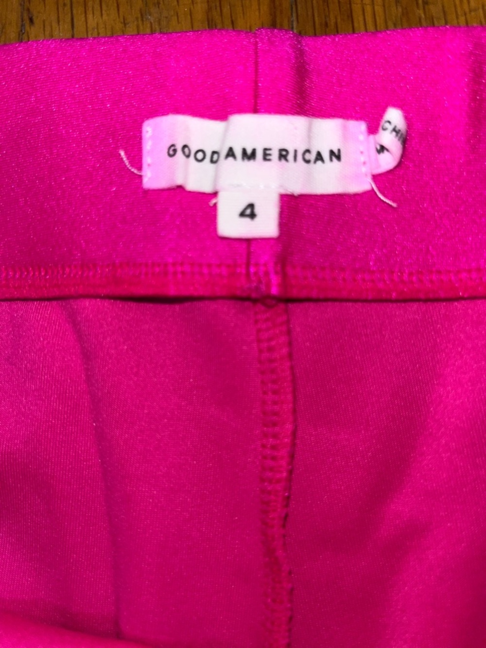 Good American Hot Pink Shiny Stirrup Pants Size 4 - Picture 2 of 8